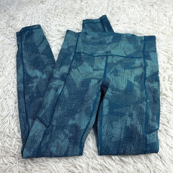 Lululemon Speed Up Tight 28" Illusion Tidal Teal Bermuda Teal - Picture 1 of 6